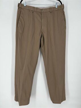 HAGGAR  Classic Fit Work to Weekend Cotton-Blend Chino‎ Pants in Brown